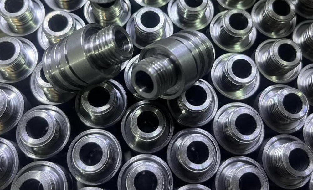 talaşlı imalat, cnc işleme, özel parça üretimi, makine yedek parça, dolum makinesi parçaları, otomotiv parça üretimi, savunma sanayi üretim, çelik konstrüksiyon, bakım onarım hizmetleri, endüstriyel bakım, üretim desteği, segümak makine